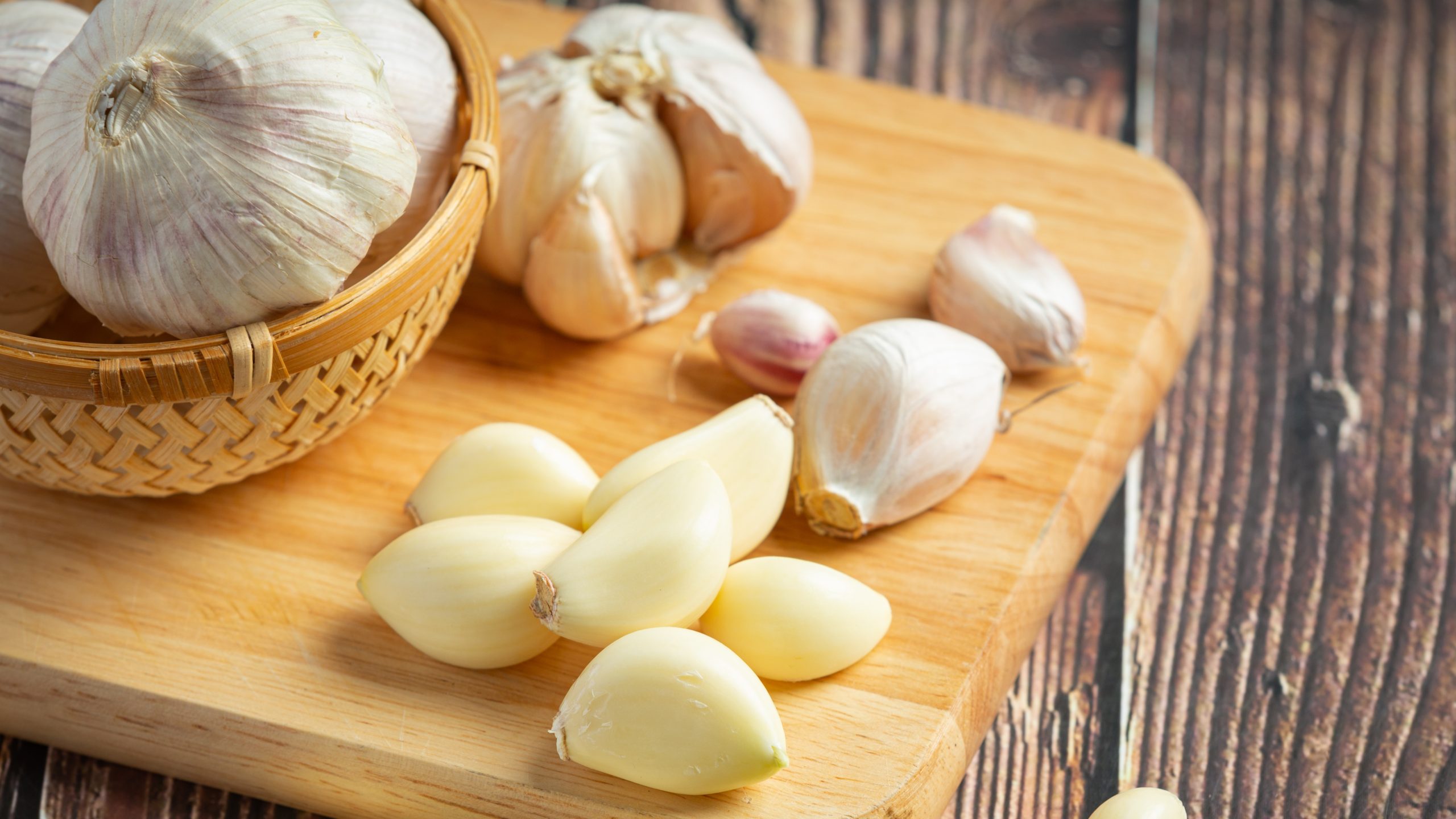 10 Ways to Improve Your Life With Garlic