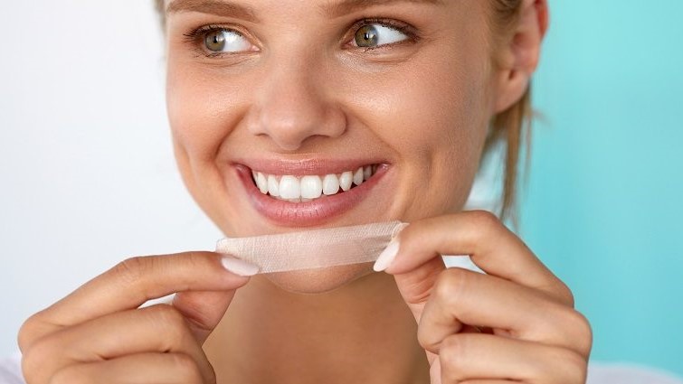 teeth whitening strip