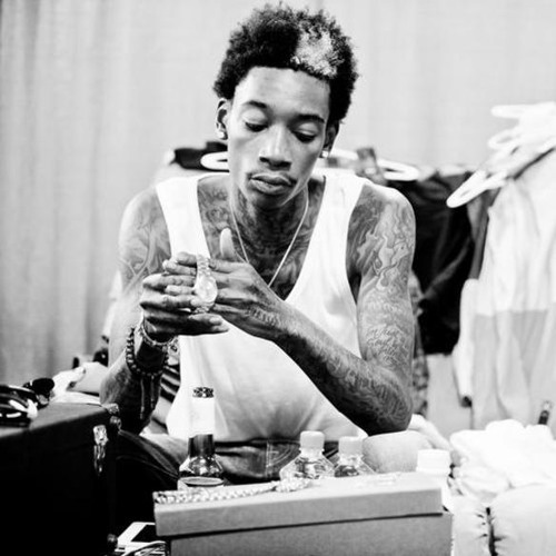 Music: Wiz Khalifa – Bed Rest (Freestyle) ( 2o12 )