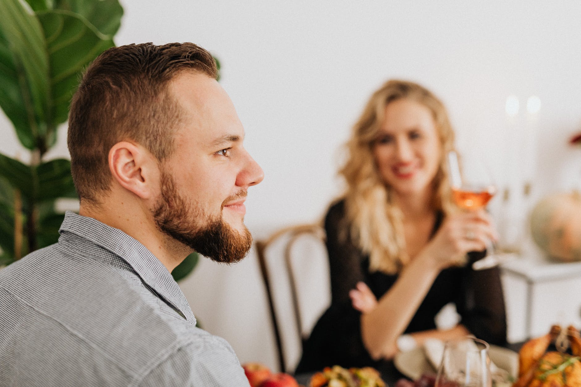 couple having dinner together