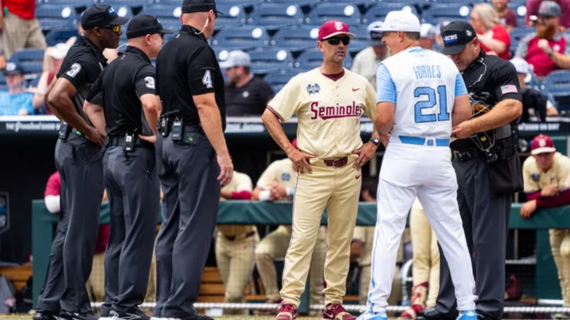 Florida State vs Tennessee baseball teams in the College World Series