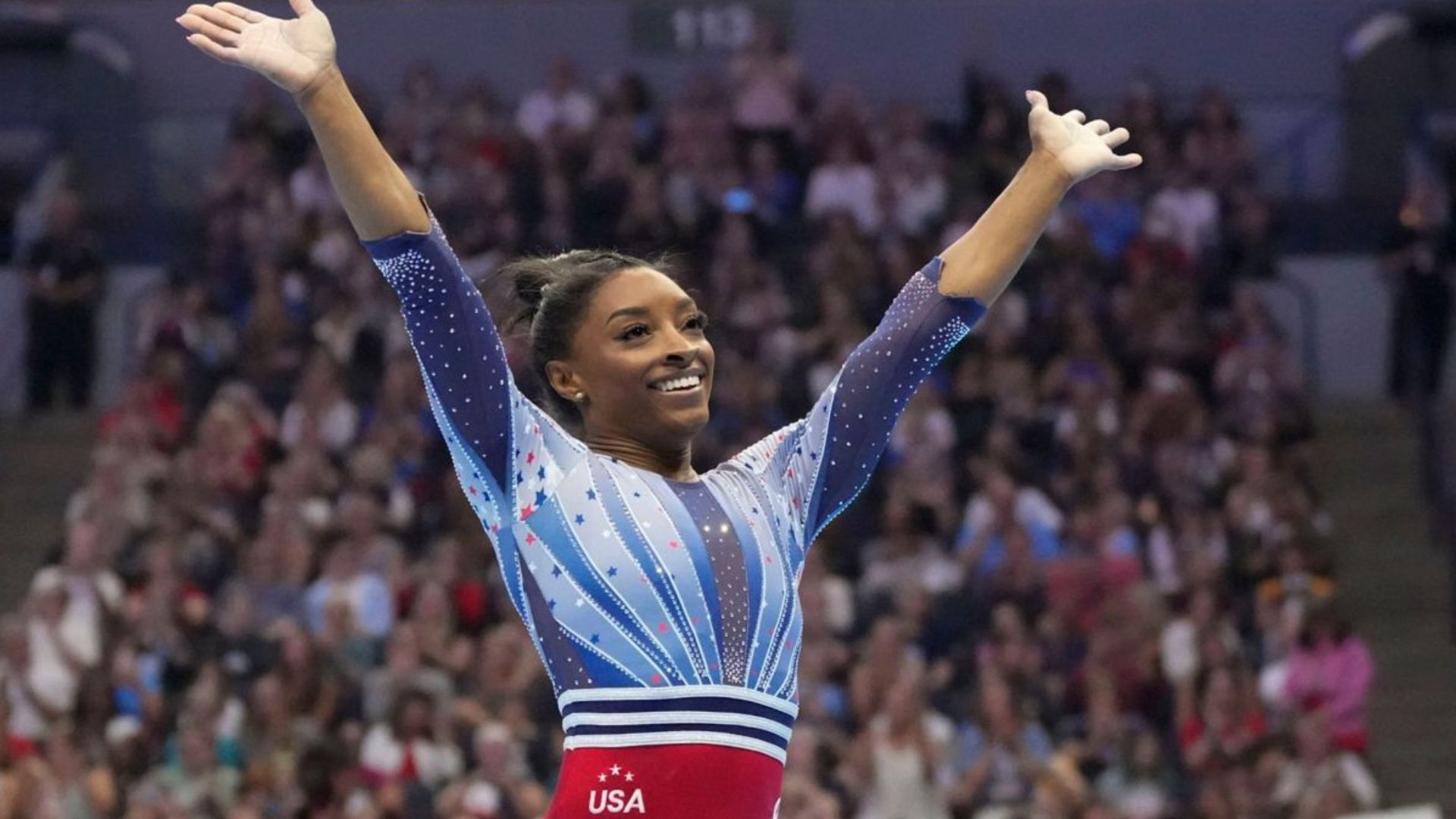 Simone Biles Leads Day 1 of U.S. Olympic Gymnastics Trials