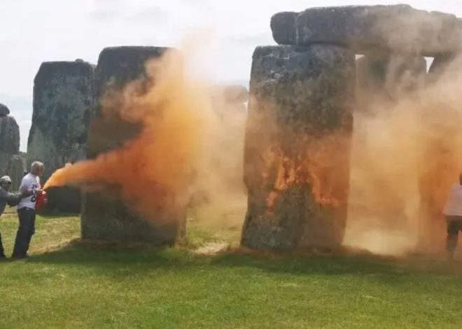 Climate Change Protestors Arrested for Painting Stonehenge Orange