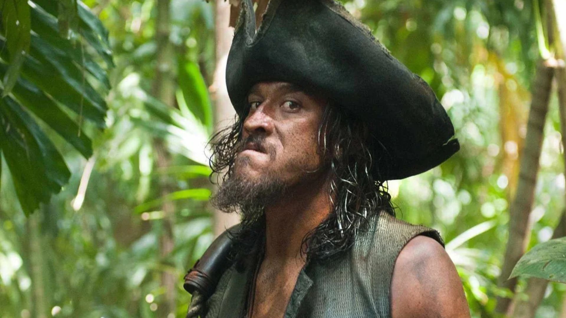 Tamayo Perry actor in the Pirates of the Caribbean killed by a shark