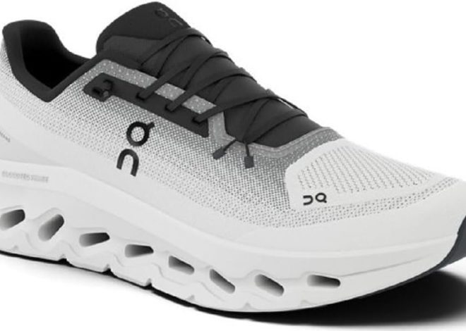 On Men’s Cloudtilt Sneakers