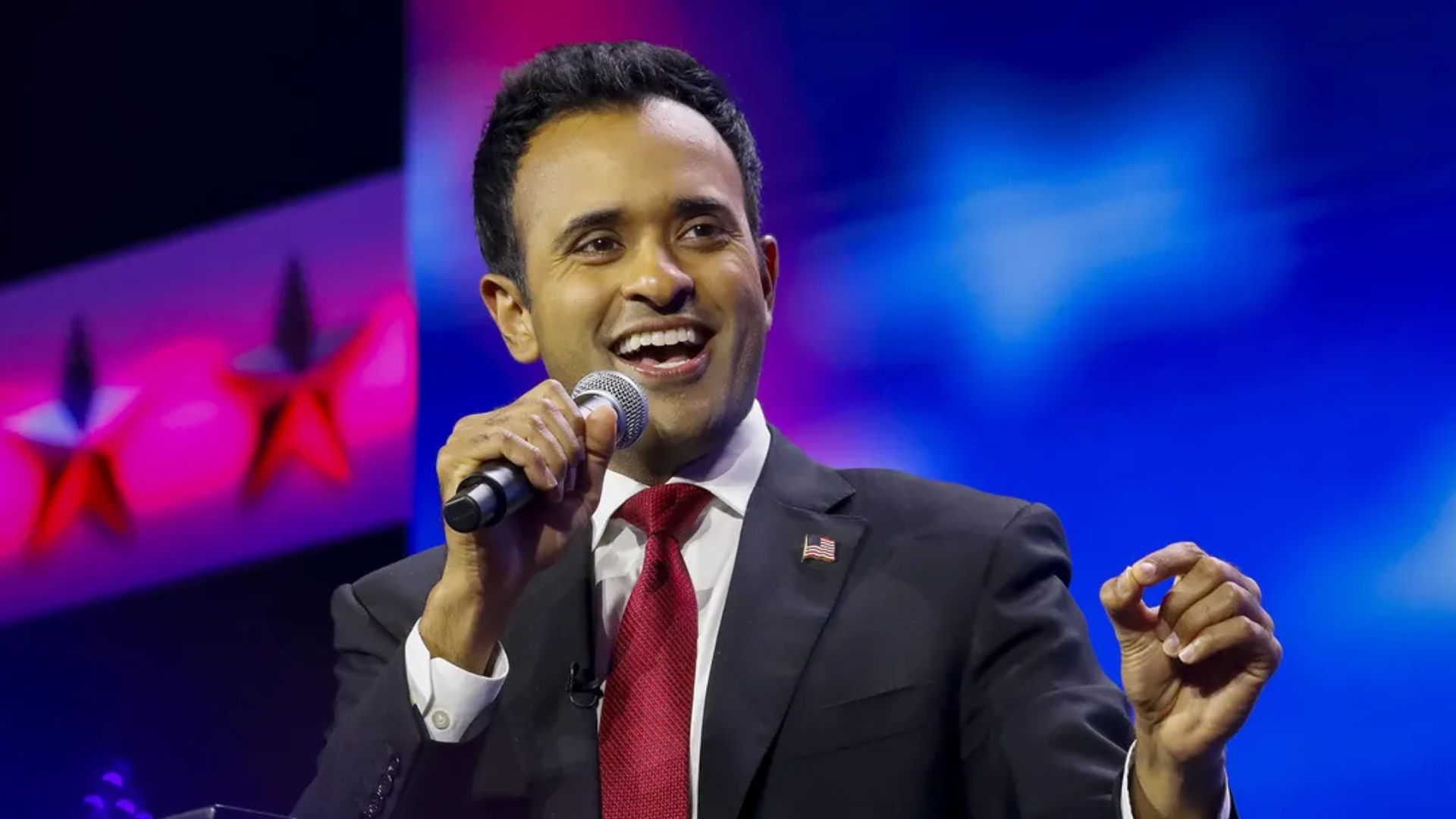 Vivek Ramaswamy Delivers Fiery Speech at 2024 RNC