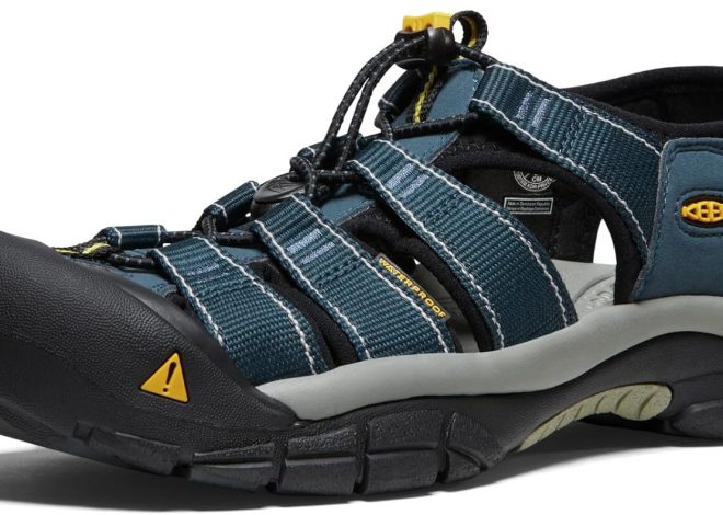 KEEN Men’s Newport H2 Closed Toe Water Sandals