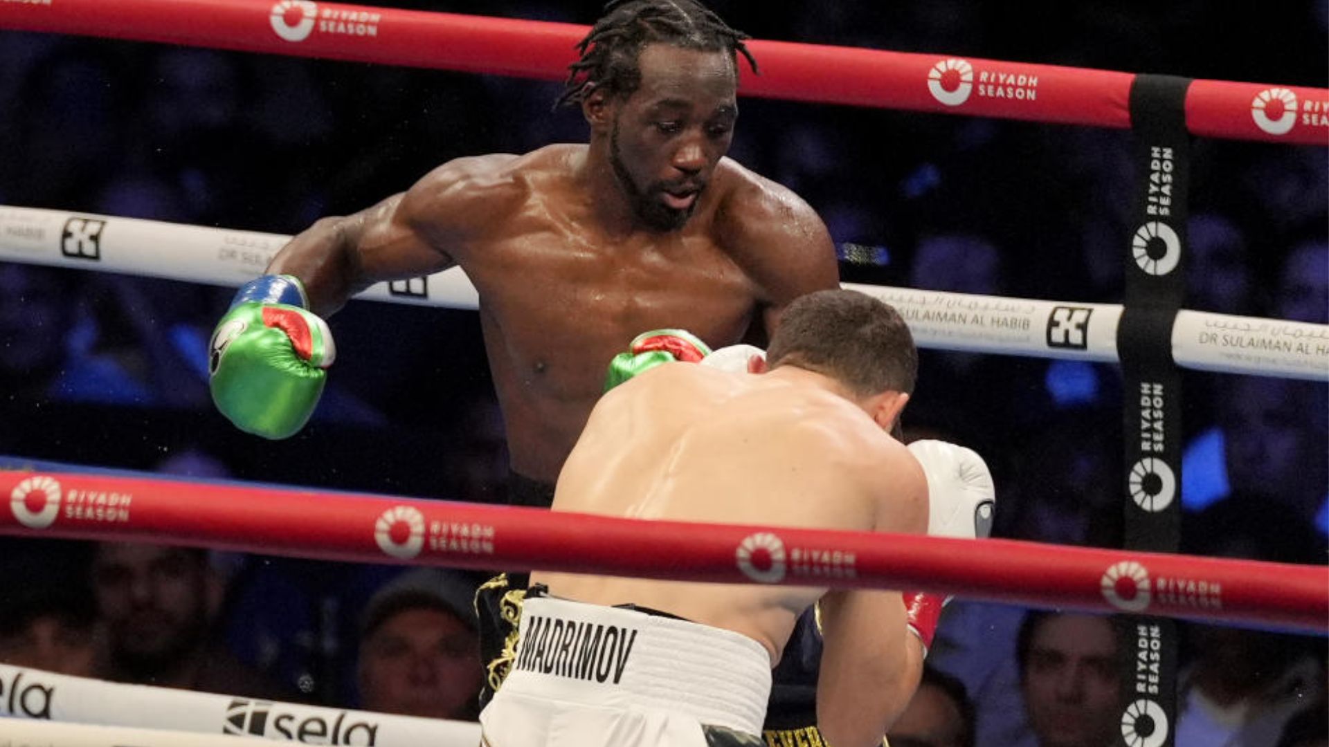 Terence Crawford defeating Israil Madrimov via unanimous decision