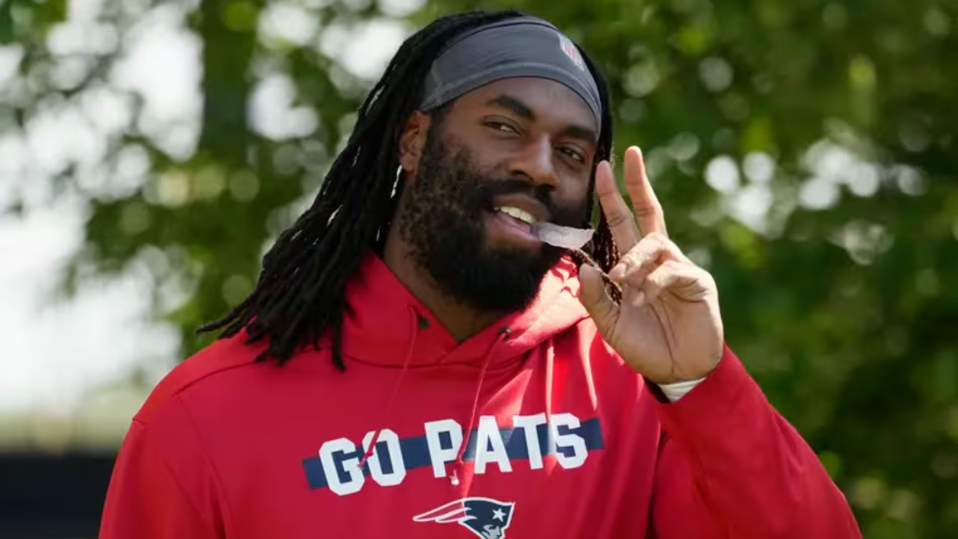 The Patriots trade four-time Pro Bowl pass rusher Matthew Judon to Falcons