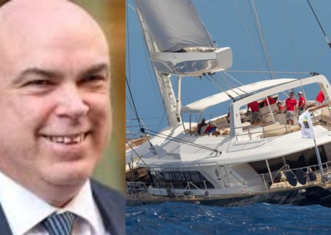 Tech Tycoon Mike Lynch Missing After Yacht Sinks Off Sicily